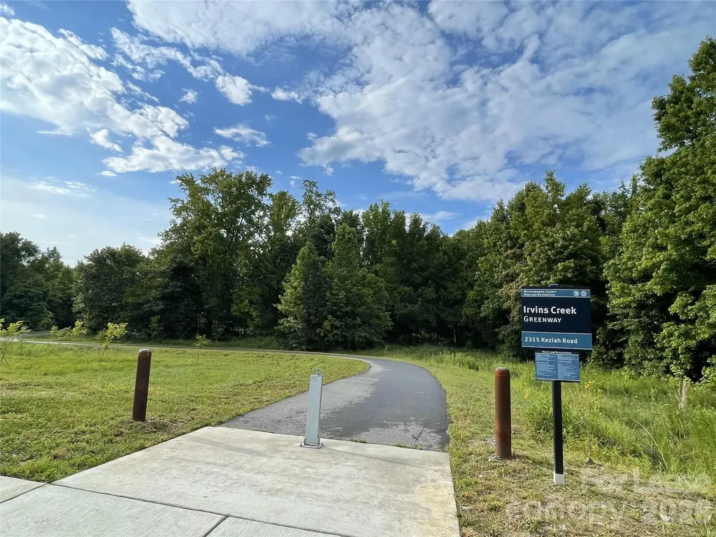 1014 Parkes Street Matthews NC 28105