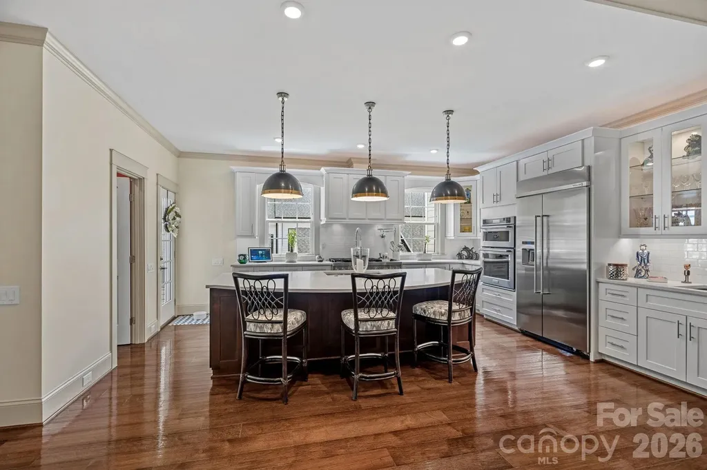 473 S Main Street Davidson NC 28036