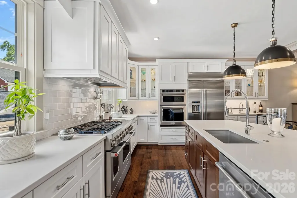 473 S Main Street Davidson NC 28036