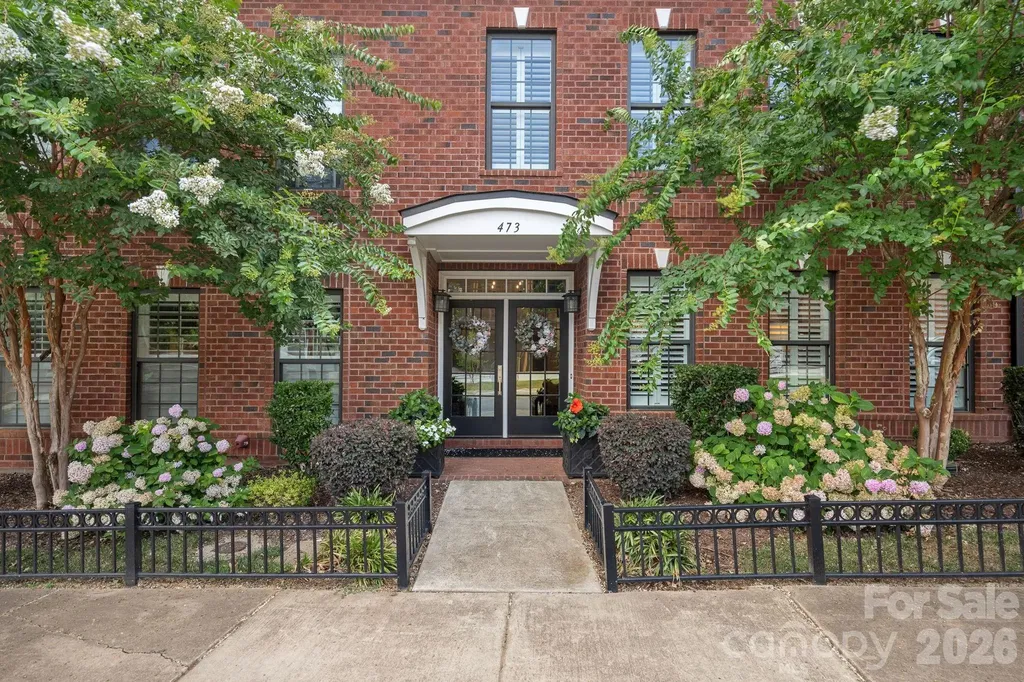 473 S Main Street Davidson NC 28036