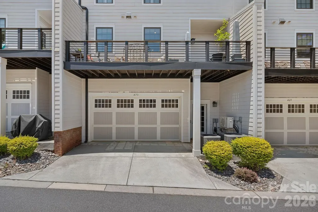473 S Main Street Davidson NC 28036