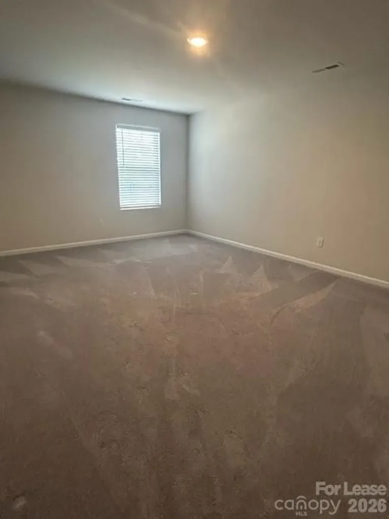 212 Brentwood Drive Statesville NC 28625