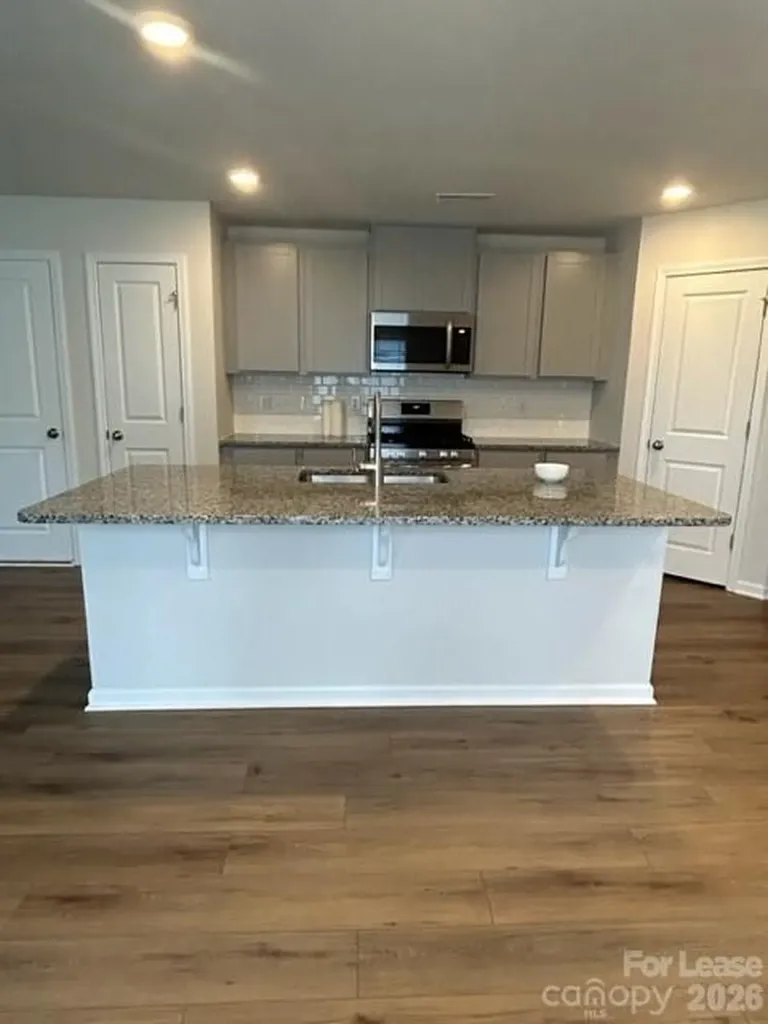 212 Brentwood Drive Statesville NC 28625