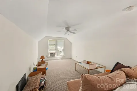 1859 Wetherburn Drive Kannapolis NC 28081