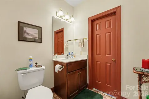 1859 Wetherburn Drive Kannapolis NC 28081