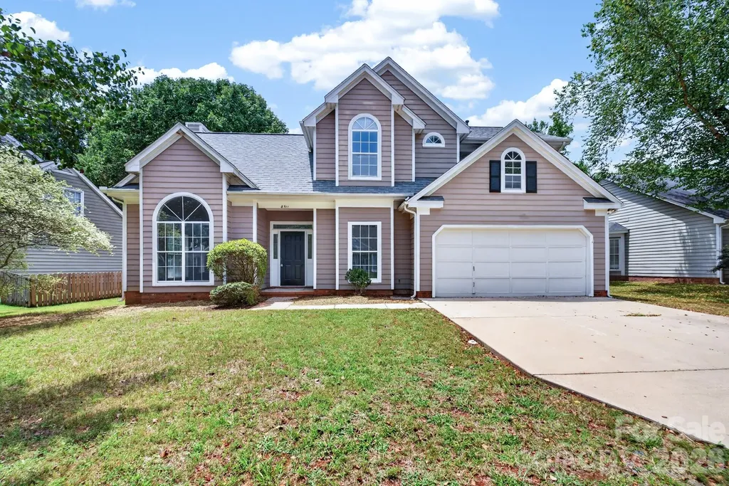 8511 Albury Walk Lane Charlotte NC 28277