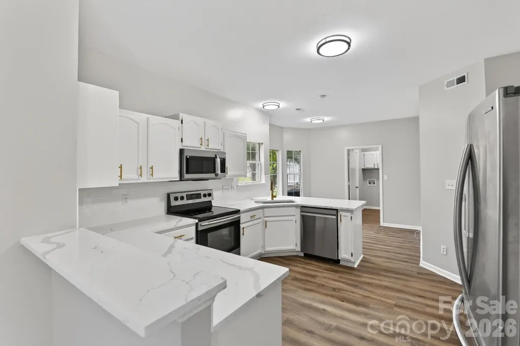 8511 Albury Walk Lane Charlotte NC 28277