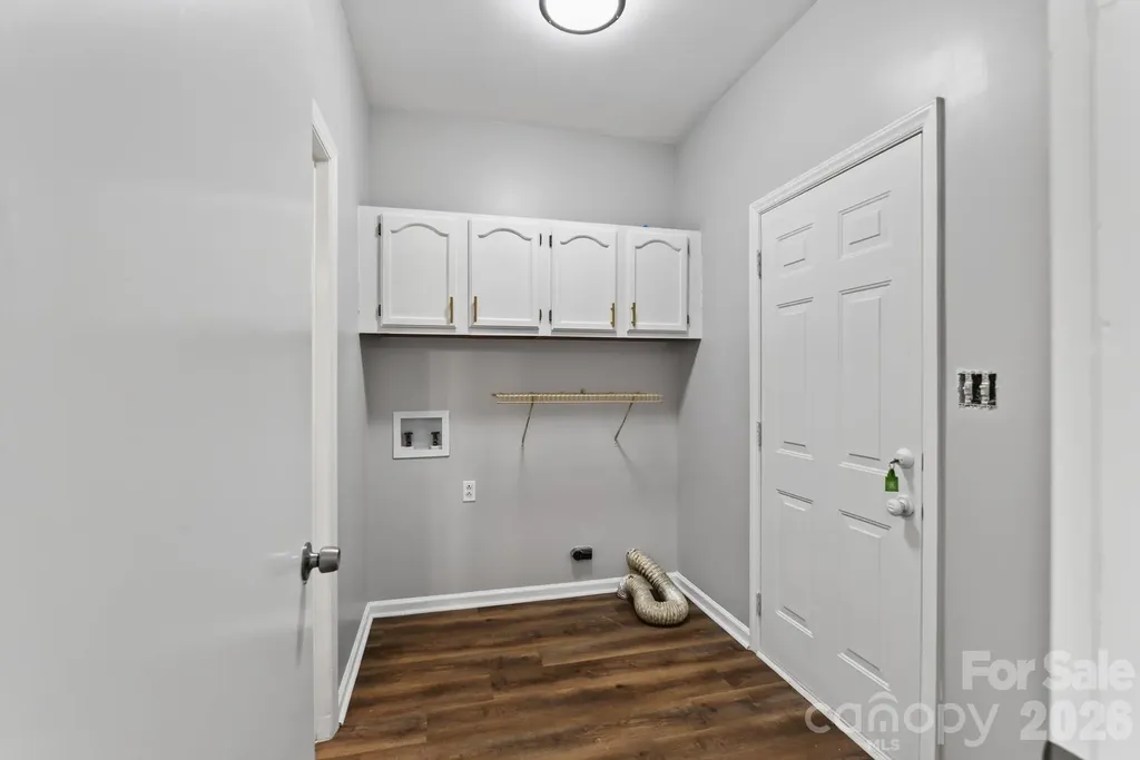 8511 Albury Walk Lane Charlotte NC 28277