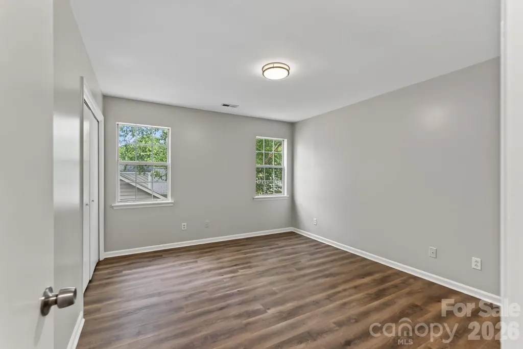 8511 Albury Walk Lane Charlotte NC 28277