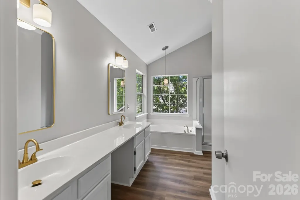 8511 Albury Walk Lane Charlotte NC 28277