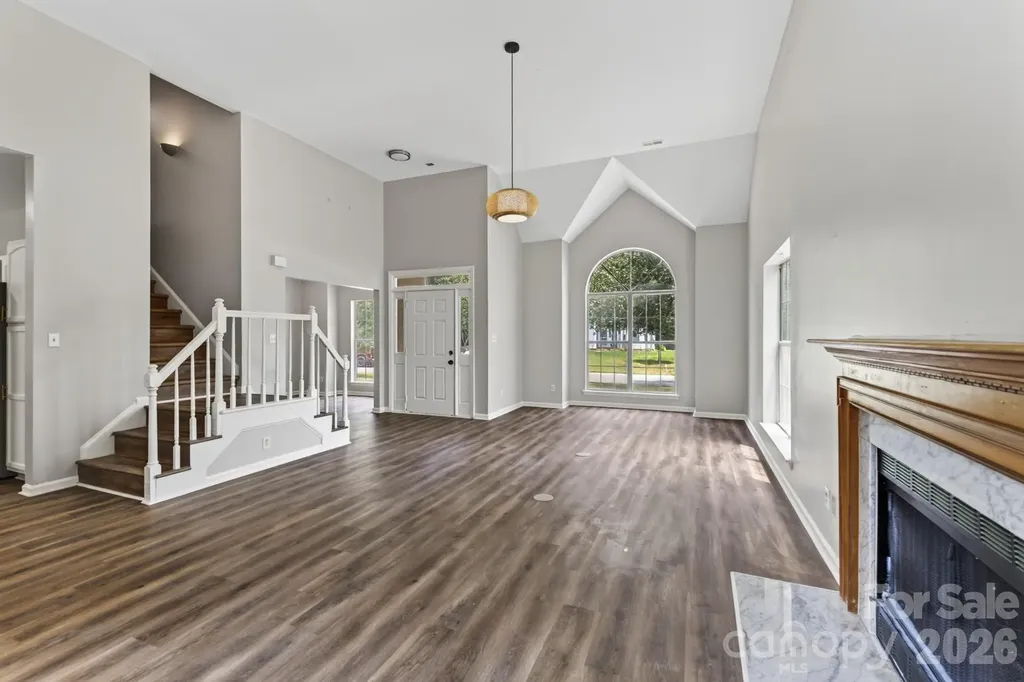 8511 Albury Walk Lane Charlotte NC 28277
