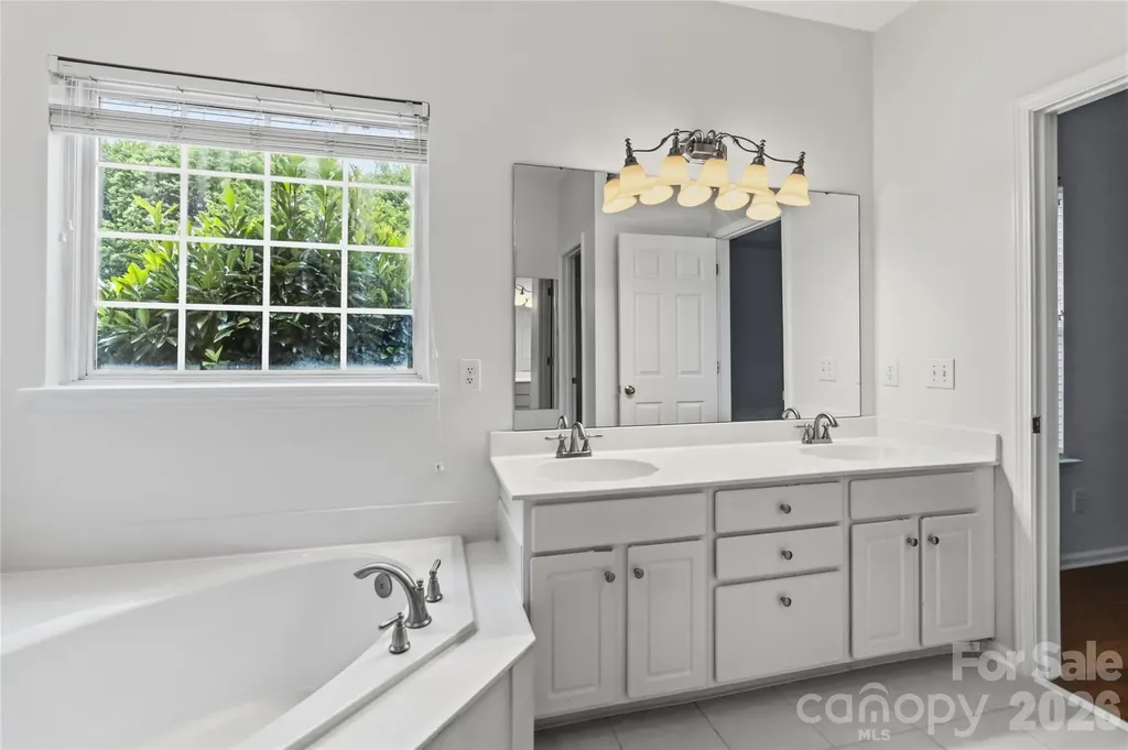 7501 Westray Court Charlotte NC 28269