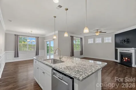 3075 Lydney Circle Waxhaw NC 28173