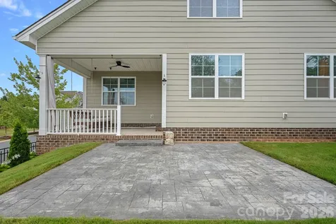 3075 Lydney Circle Waxhaw NC 28173