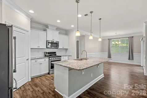 3075 Lydney Circle Waxhaw NC 28173