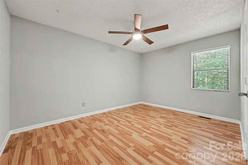 5729 Brickstone Drive Charlotte NC 28227