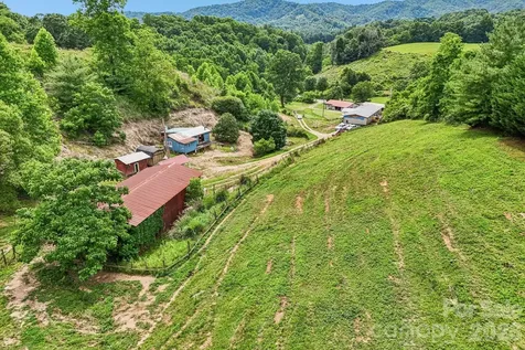 400 Morgan Branch Road Marshall NC 28753