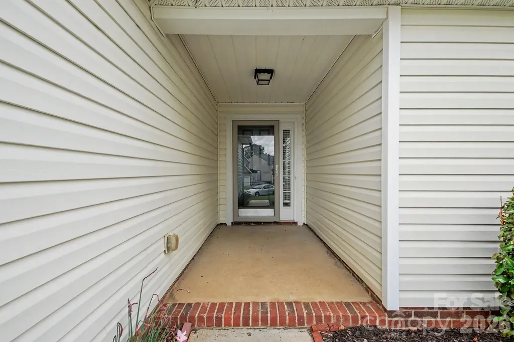 108 Briarwood Lane Mount Holly NC 28120