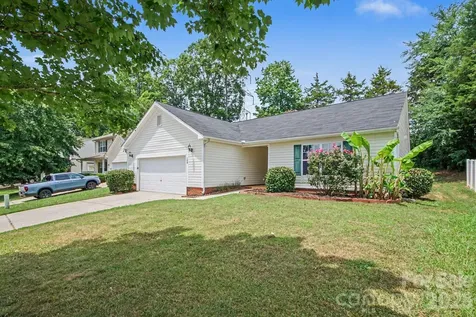 108 Briarwood Lane Mount Holly NC 28120
