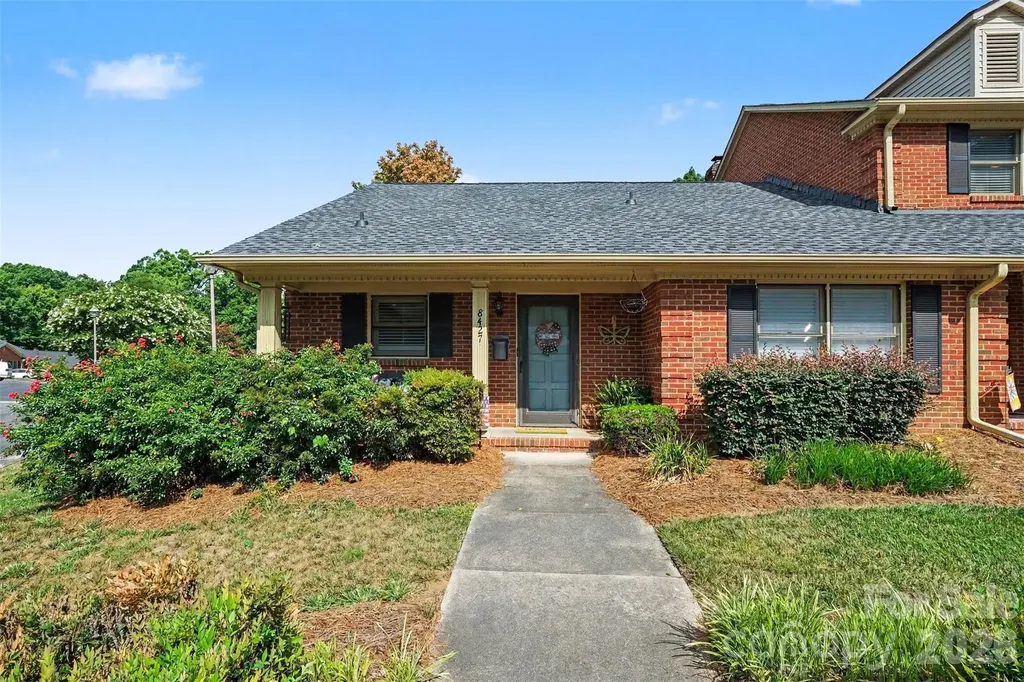 Charlotte NC, 8427 Coulwood Oak Lane