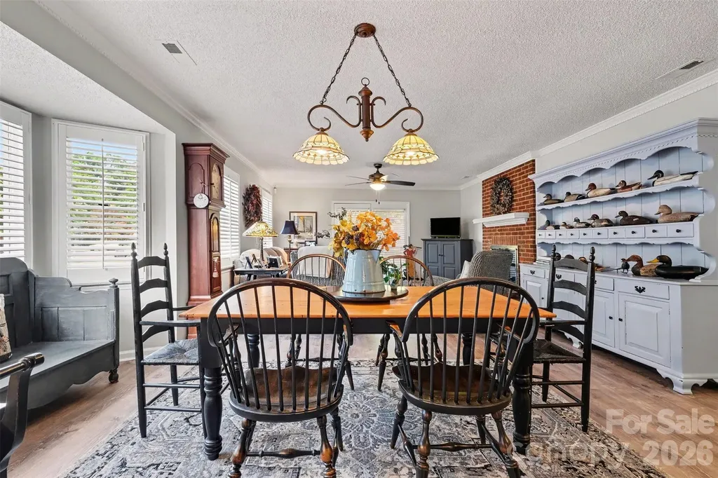 8427 Coulwood Oak Lane Charlotte NC 28214