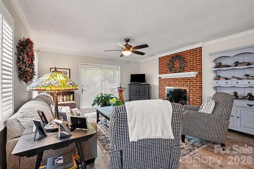 8427 Coulwood Oak Lane Charlotte NC 28214