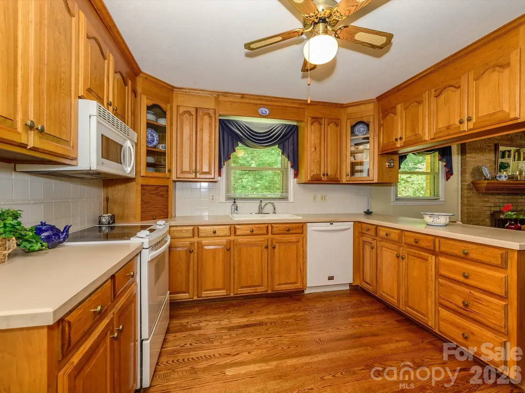 3712 Brookwood Road Charlotte NC 28215