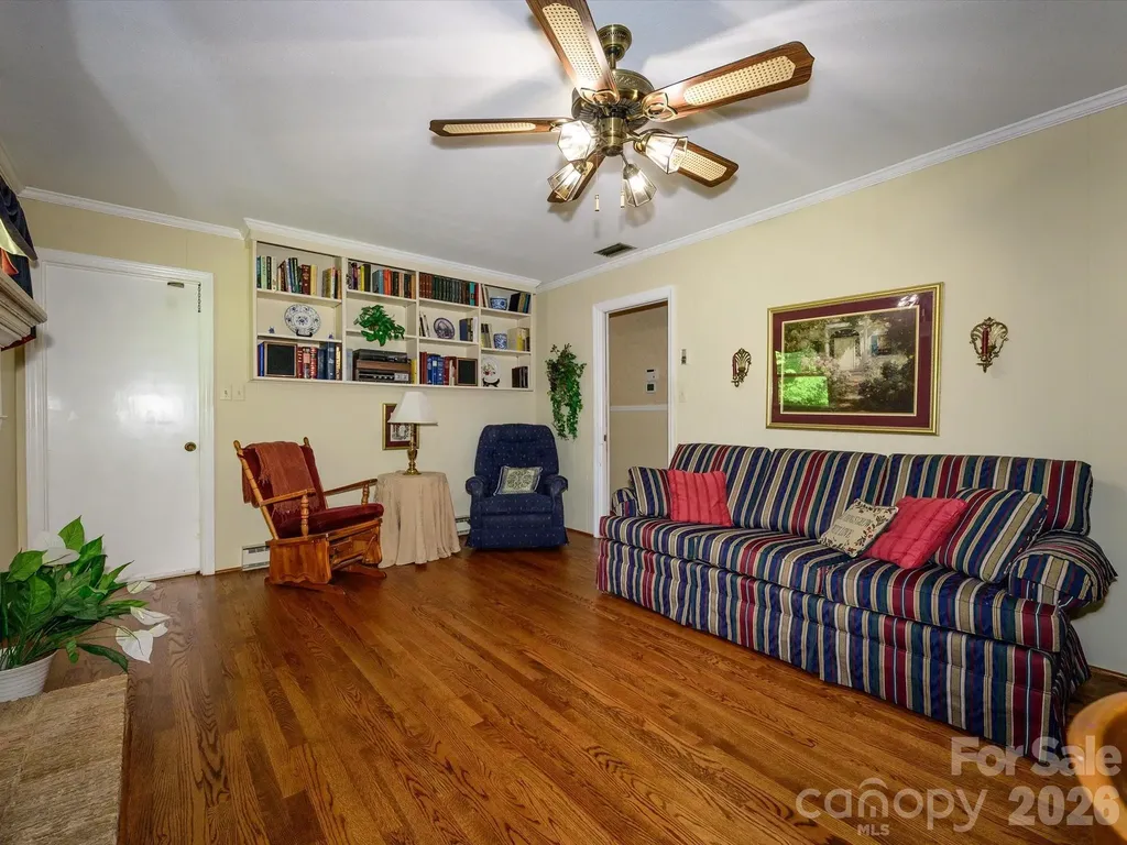 3712 Brookwood Road Charlotte NC 28215