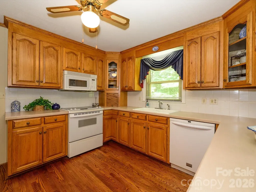3712 Brookwood Road Charlotte NC 28215