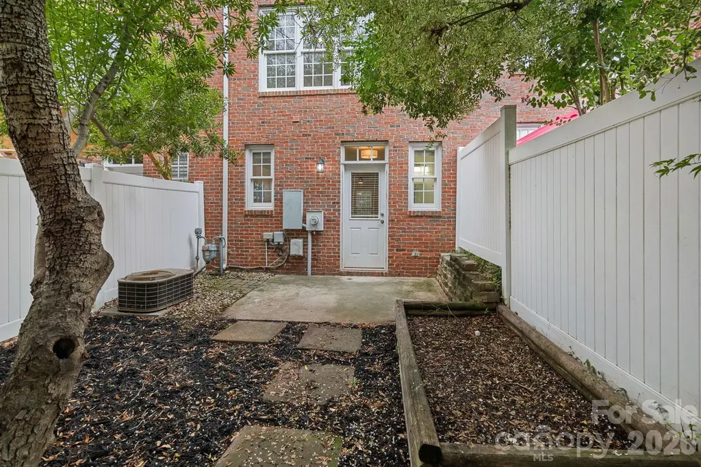771 Old Meeting Way Davidson NC 28036