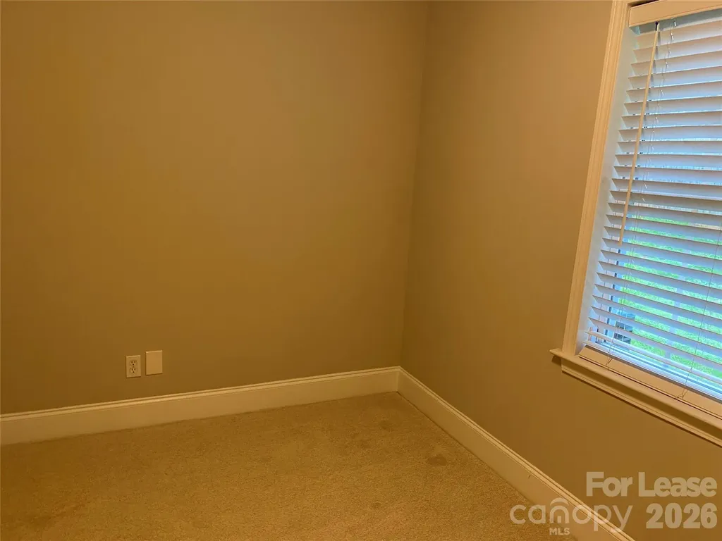 1323 Carolyn Drive Charlotte NC 28205