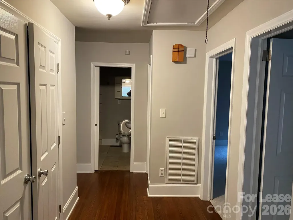 1323 Carolyn Drive Charlotte NC 28205