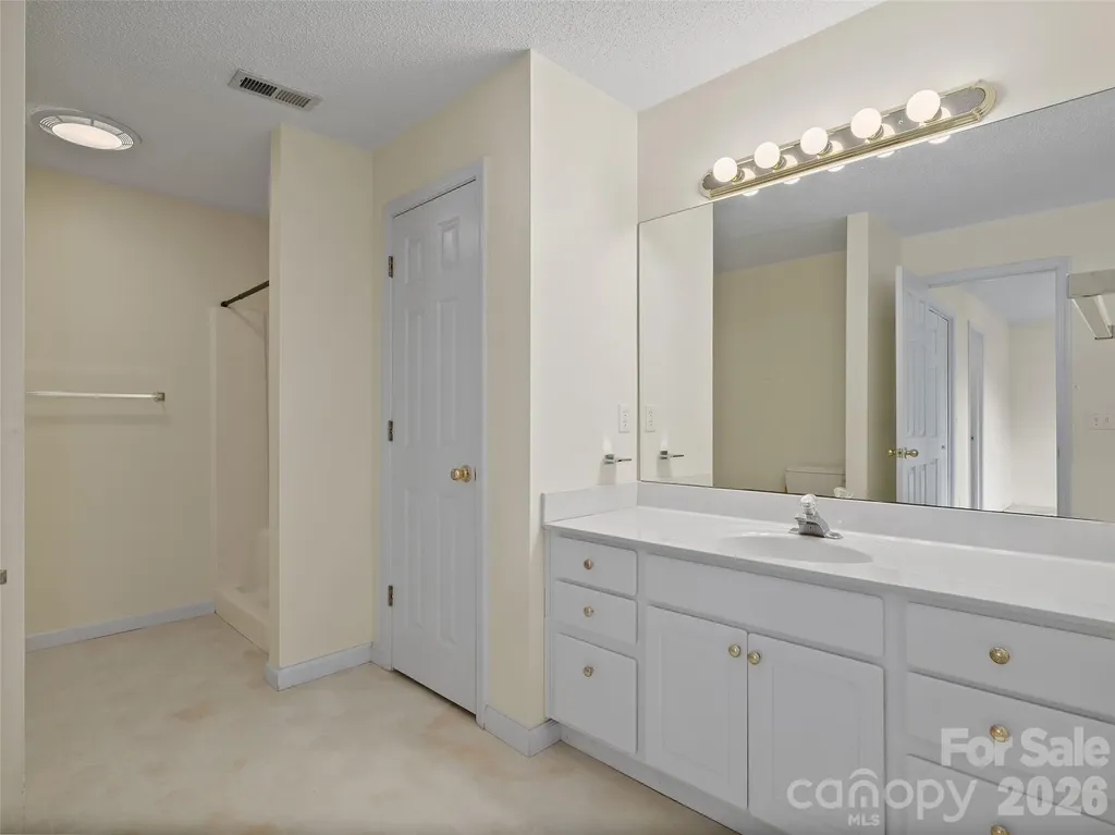 415 Knollwood Drive Waynesville NC 28786