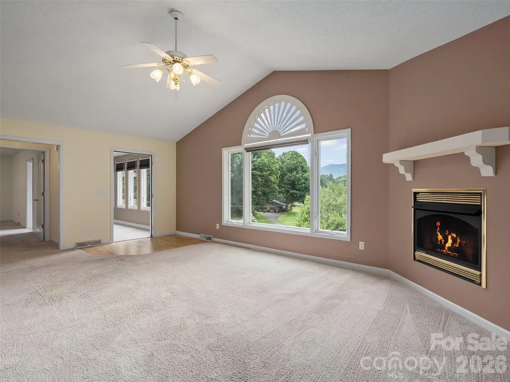 415 Knollwood Drive Waynesville NC 28786