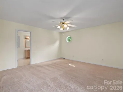 415 Knollwood Drive Waynesville NC 28786
