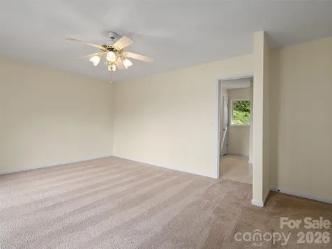 415 Knollwood Drive Waynesville NC 28786