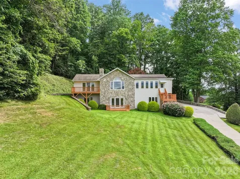 415 Knollwood Drive Waynesville NC 28786