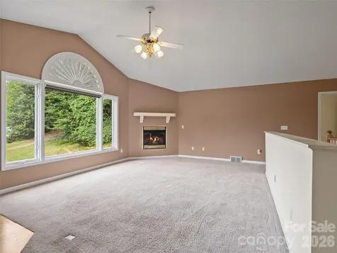 415 Knollwood Drive Waynesville NC 28786