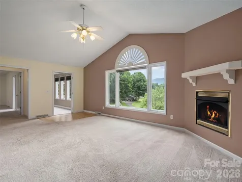 415 Knollwood Drive Waynesville NC 28786