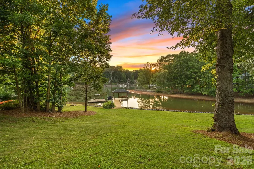385 Sundown Road Mooresville NC 28117