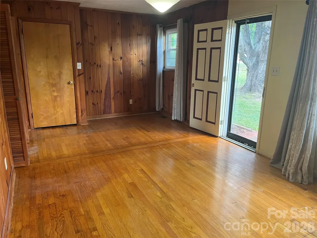621 Legion Road Lenoir NC 28645