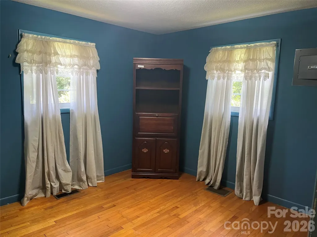 621 Legion Road Lenoir NC 28645