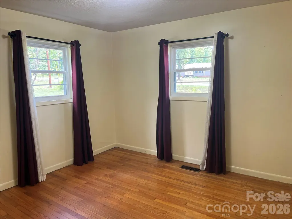 621 Legion Road Lenoir NC 28645