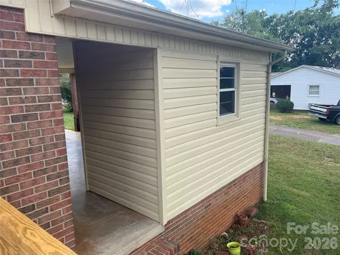 621 Legion Road Lenoir NC 28645
