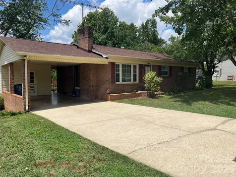 621 Legion Road Lenoir NC 28645