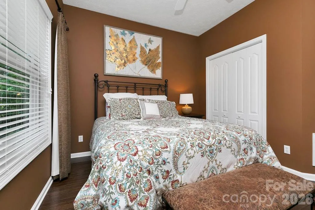 1625 Ugugu Drive Brevard NC 28712