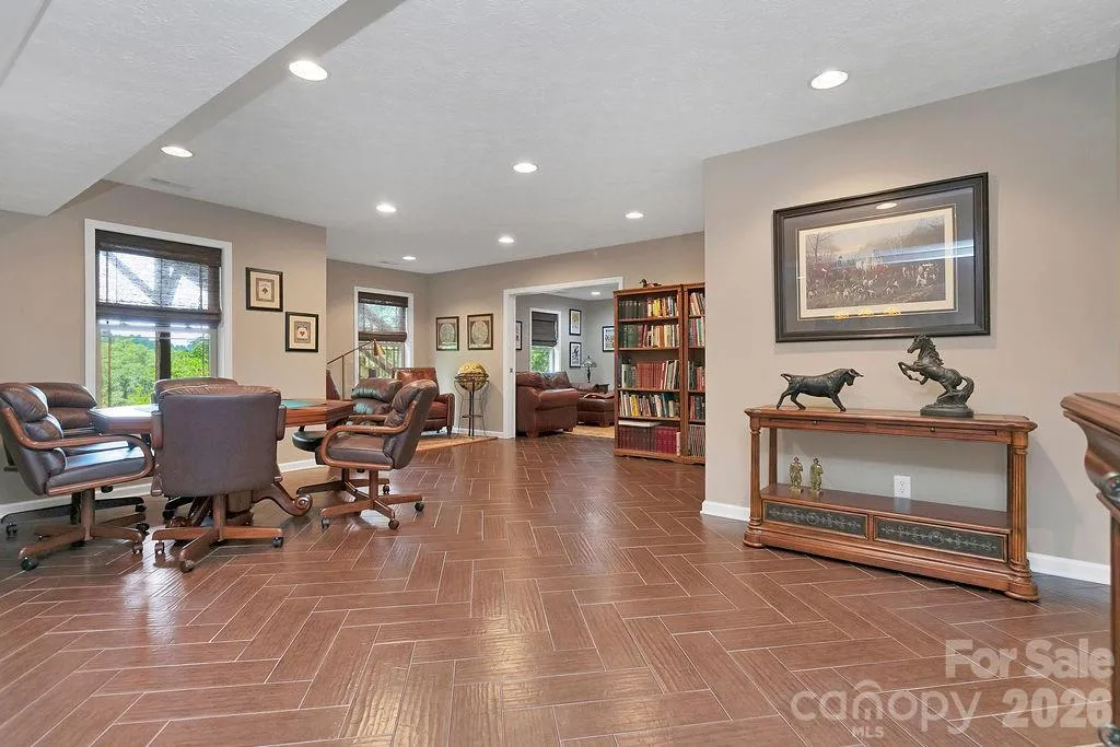 1625 Ugugu Drive Brevard NC 28712