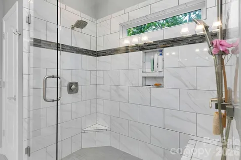 1625 Ugugu Drive Brevard NC 28712