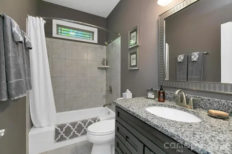 1625 Ugugu Drive Brevard NC 28712