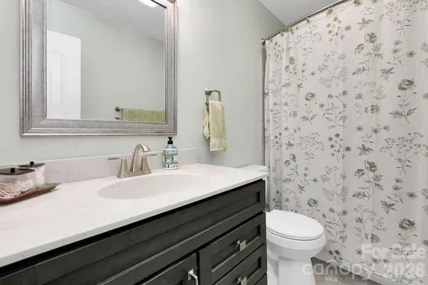 1625 Ugugu Drive Brevard NC 28712